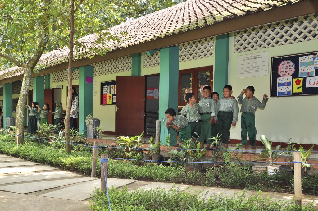 Gedung Sekolah